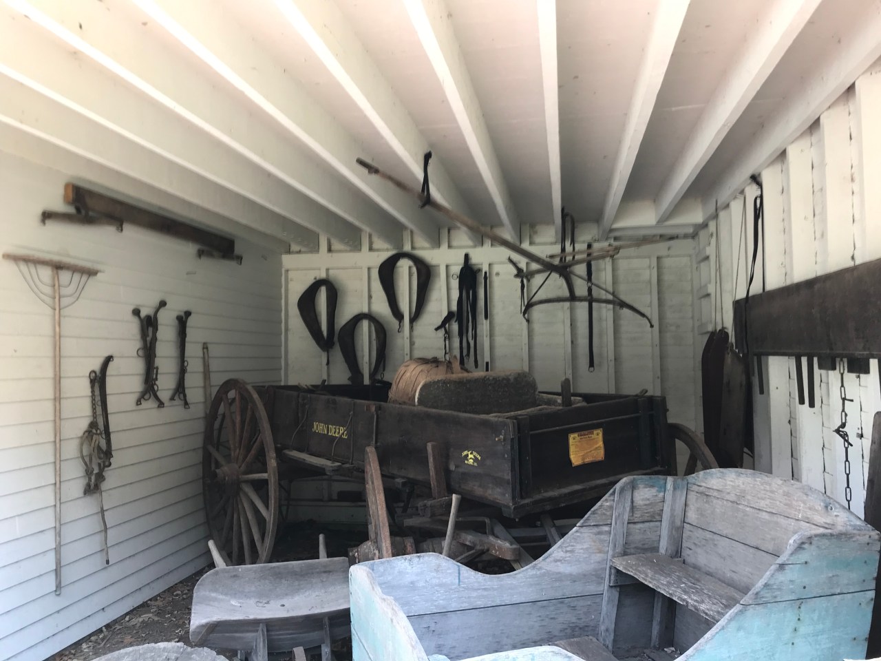 F1EDD9C8-DA21-4D7A-BF2E-07CBD113E72F