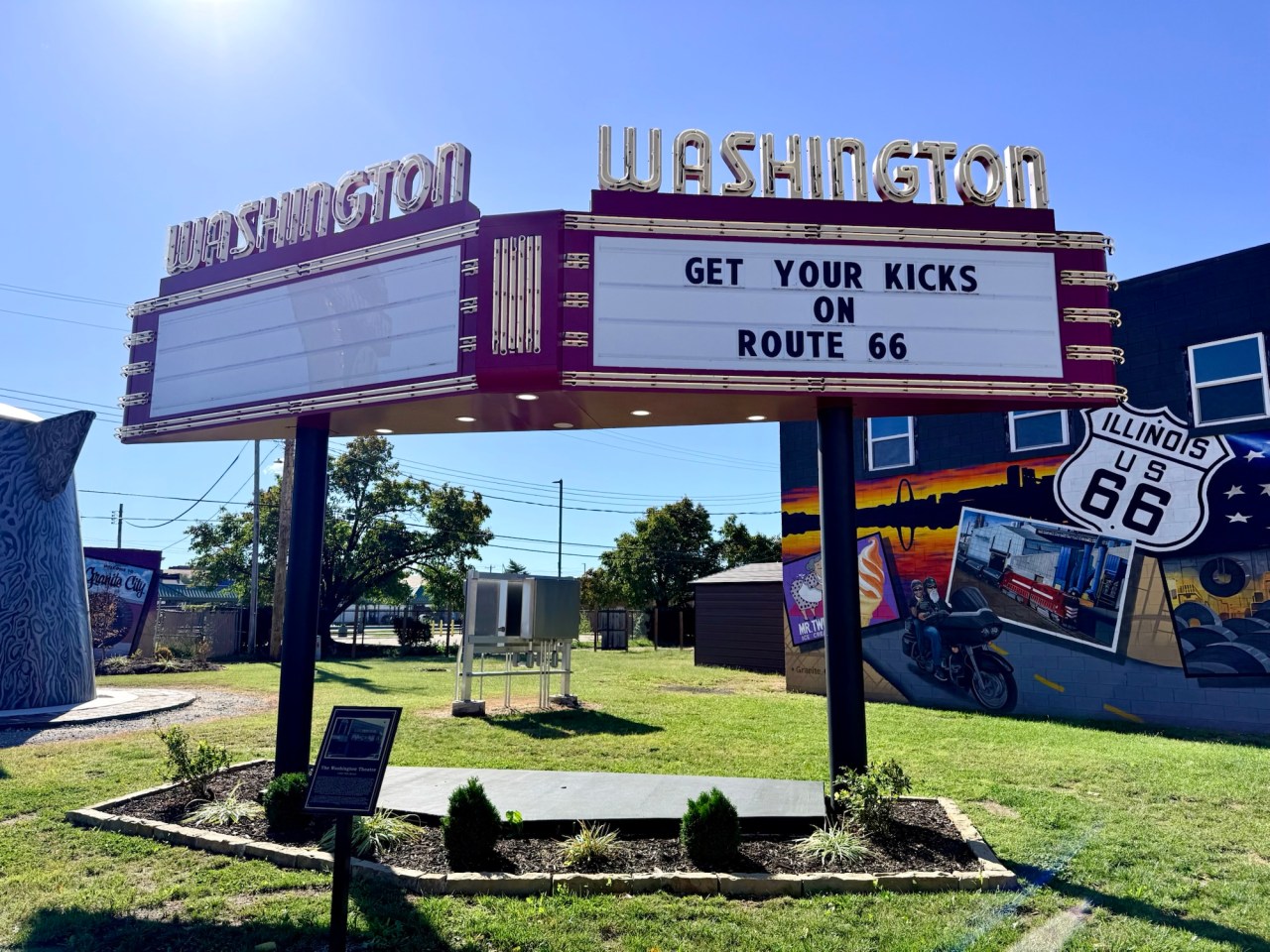 It’s Electric Neon Sign Park –&nbsp;Illinois